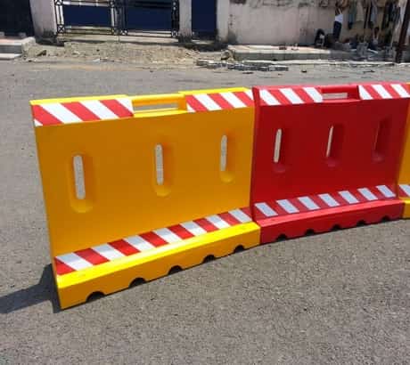 barricade-eco-model-1m