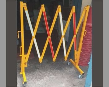 metal-expandable-barricade
